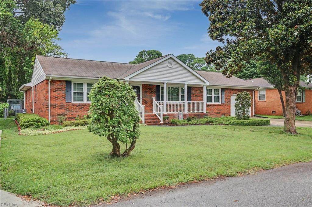 6118 Lyndhurst Ave - Photo 1