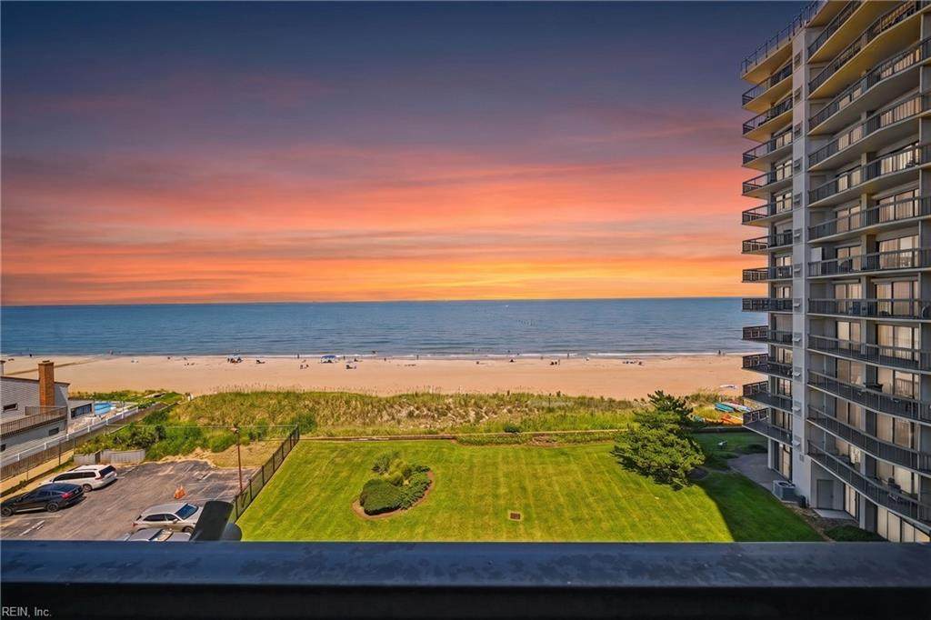 2830 Shore Dr - Photo 1
