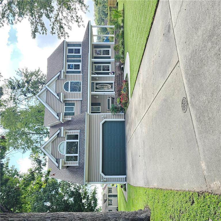4413 Foxwood Pl - Photo 1