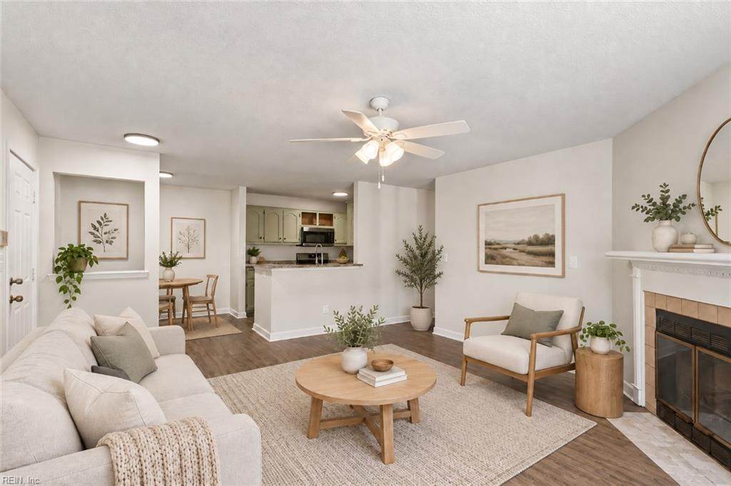 418 Delaware Ave - Photo 1
