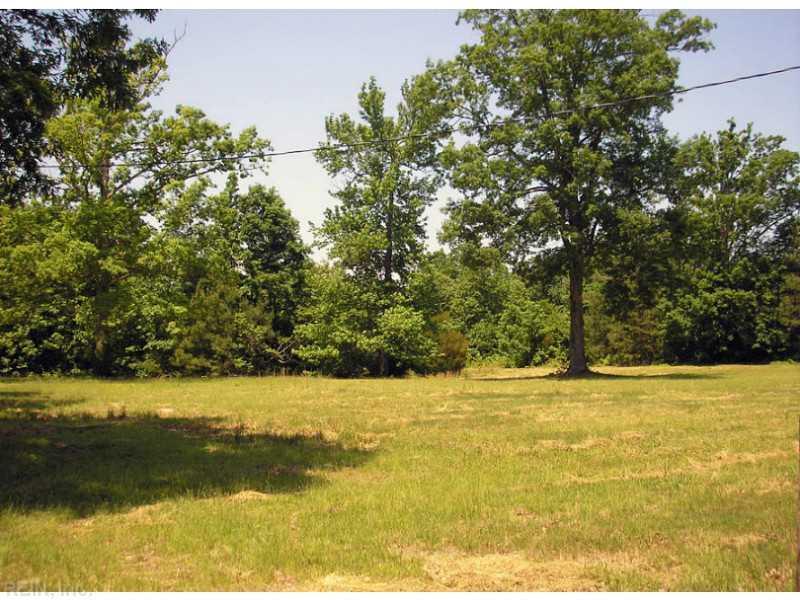 14586 Tylers Beach Rd - Photo 1