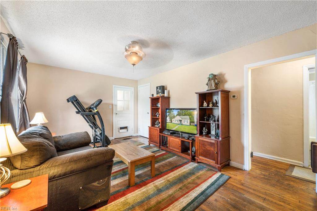 3445 Bonner Dr - Photo 1