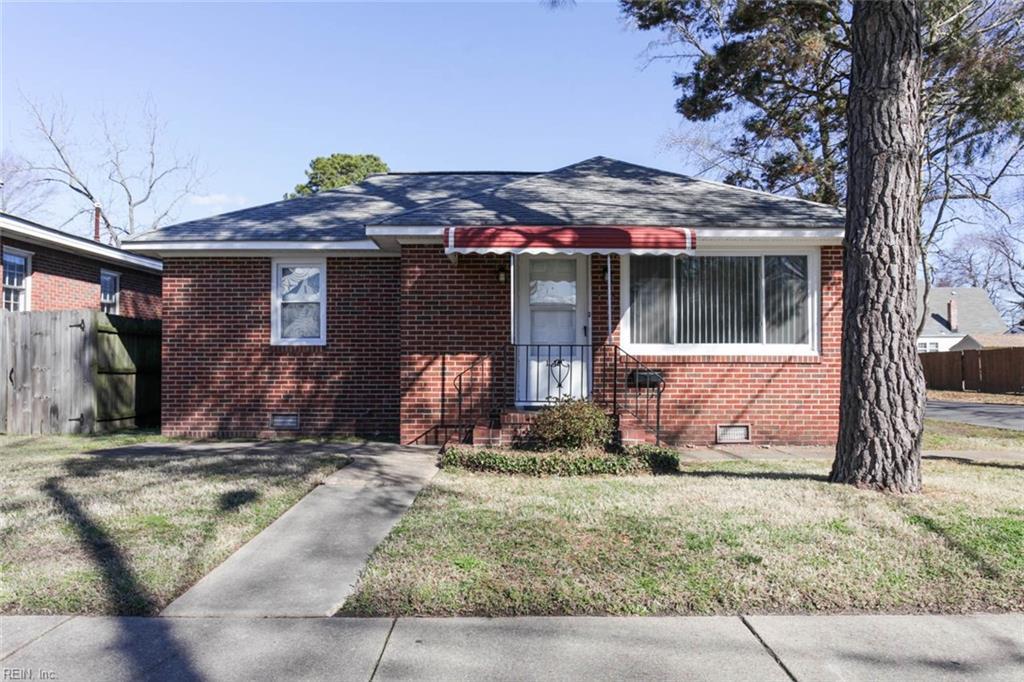 1046 Hugo St - Photo 1
