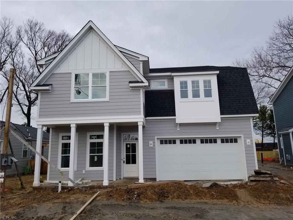 421 Pinewood Dr - Photo 1