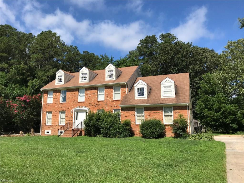 1701 Stadium Ct - Photo 1