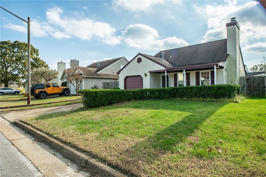 1093 Casanova Dr - Photo 1