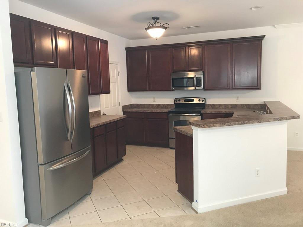 307 Wythe St - Photo 1