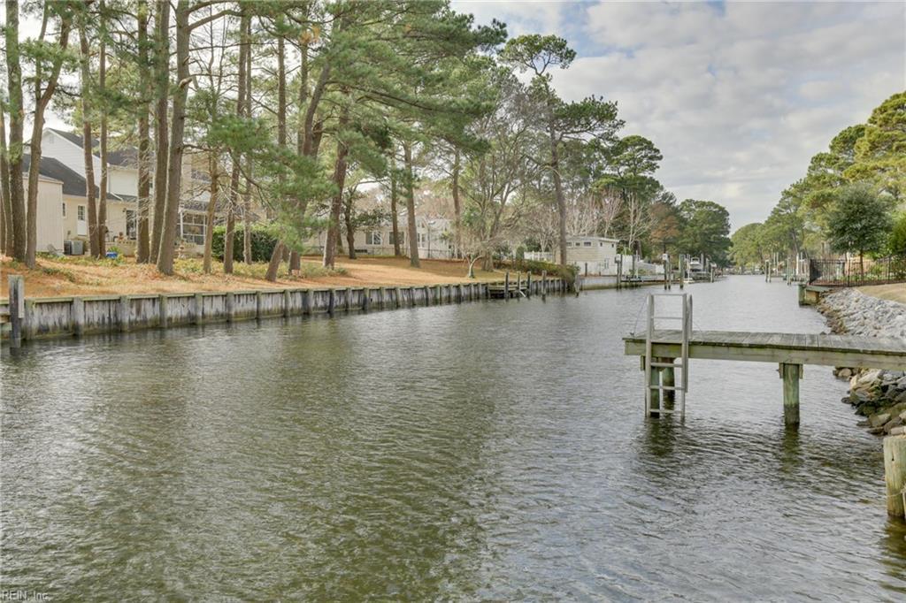 2209 Leeward Shore Dr - Photo 1