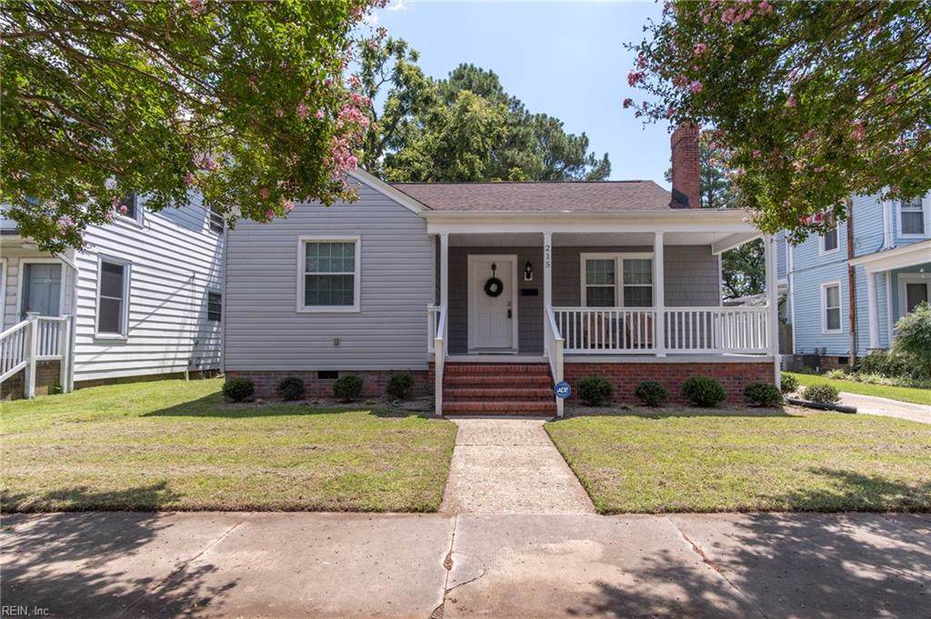215 Highland Ave - Photo 1