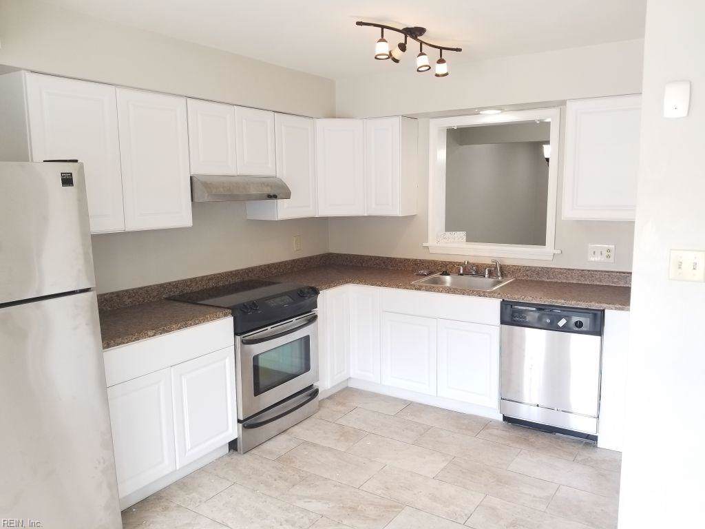 5215 Johnstown Ln - Photo 1