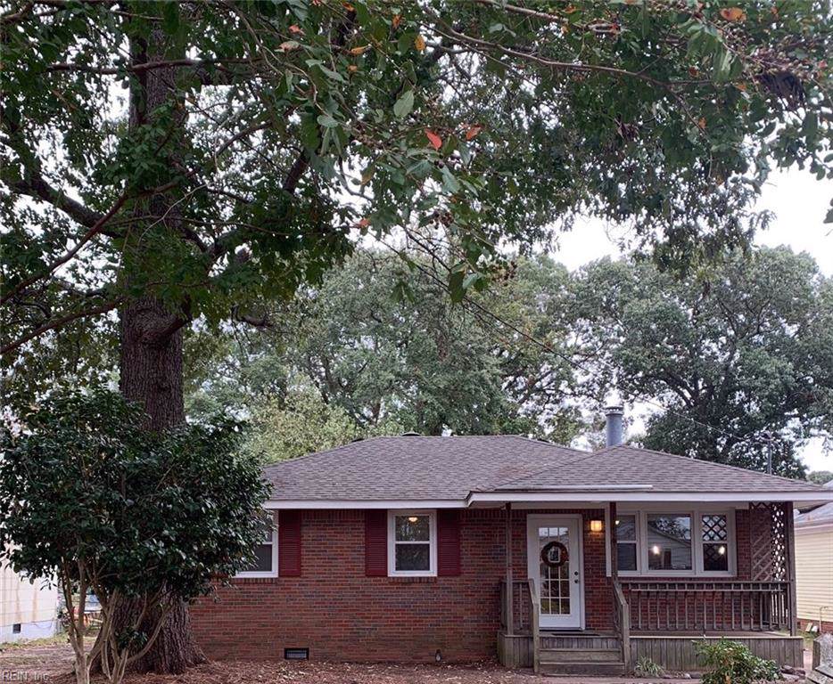 1524 Walnut Ave - Photo 1