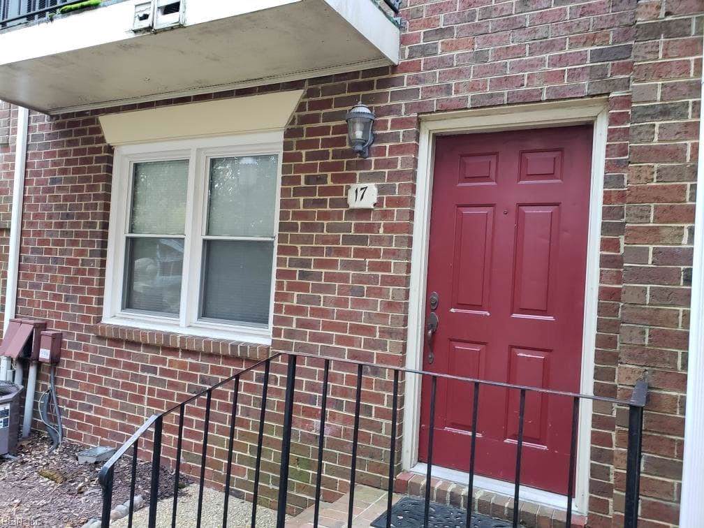 17 Academy Ln - Photo 1