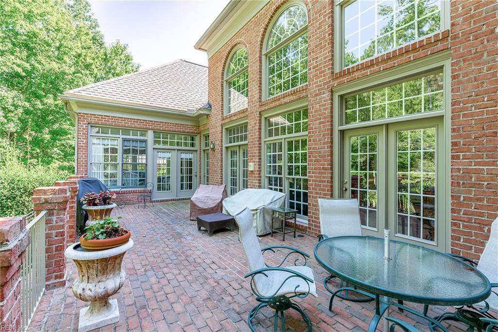 1883 River Oaks Rd - Photo 1