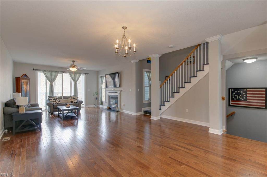 8150 View Blvd - Photo 1