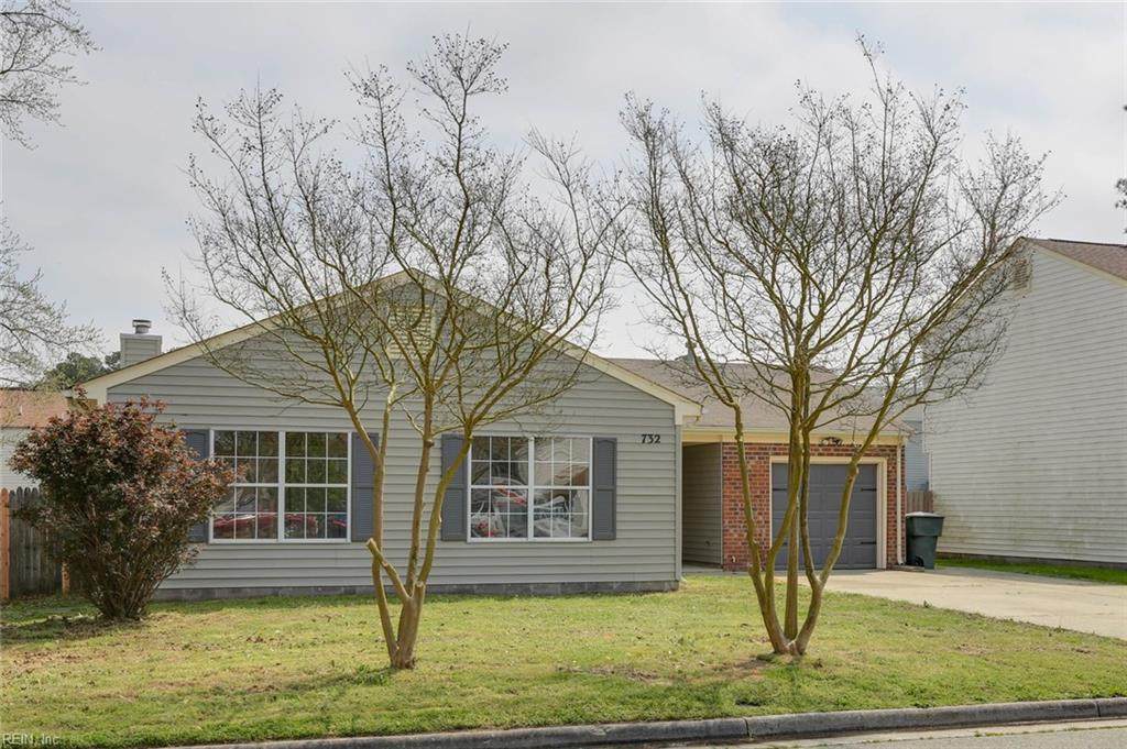 732 Halyard Dr - Photo 1
