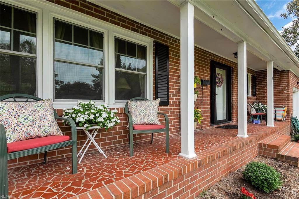 32 Holly Dr - Photo 1