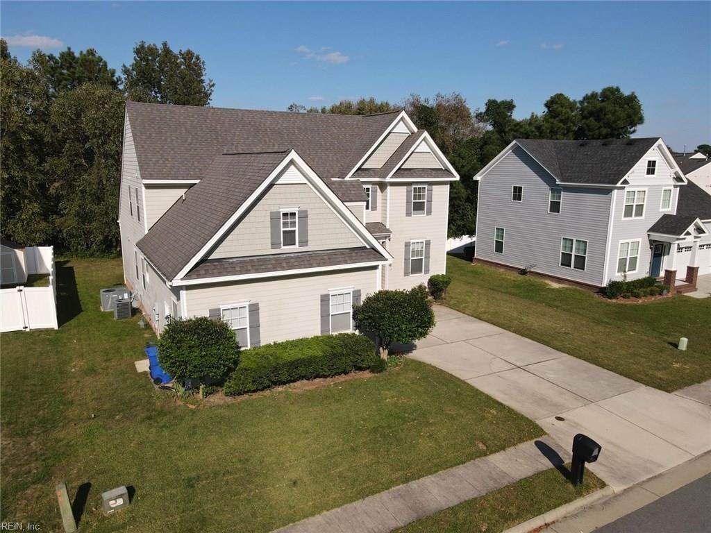 1025 Meadows Reach Cir - Photo 1