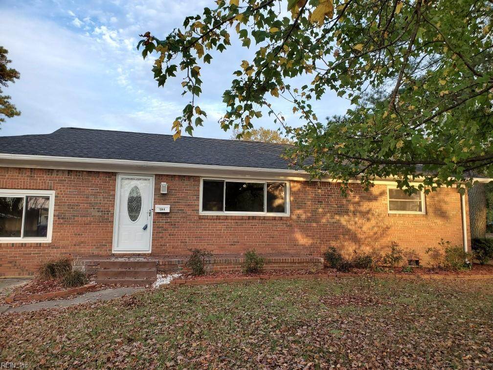 1044 Sanford Ave - Photo 1