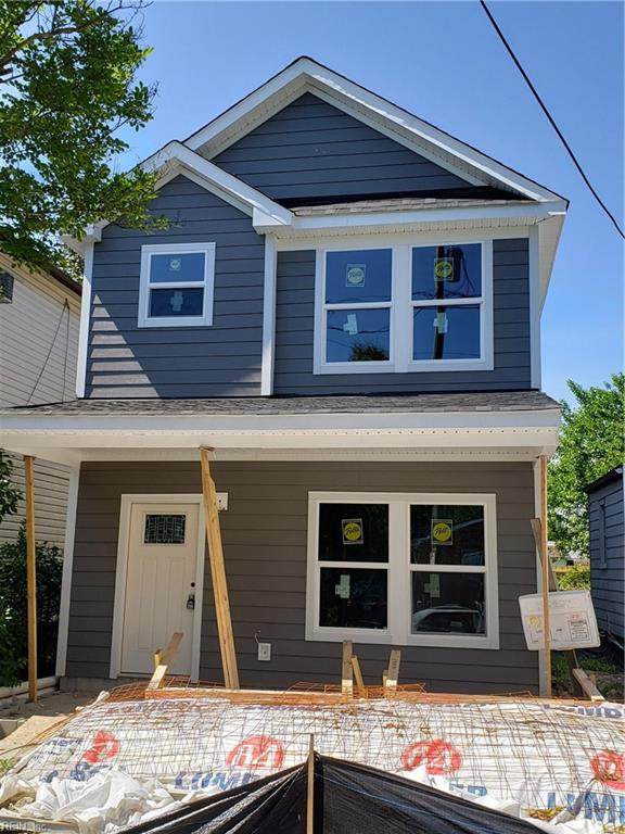915 Rugby St - Photo 1
