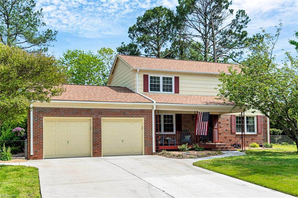708 Yorkshire Dr - Photo 1