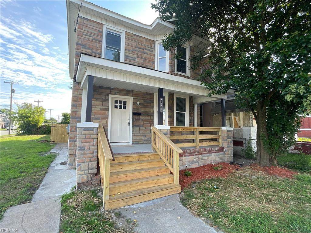 2412 Marshall Ave - Photo 1