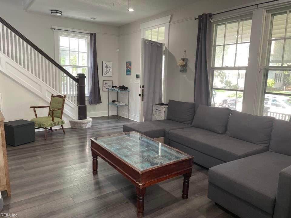 434 Mt Vernon Ave - Photo 1