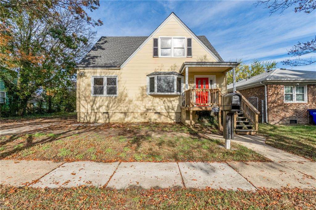 9233 Atwood Ave - Photo 1