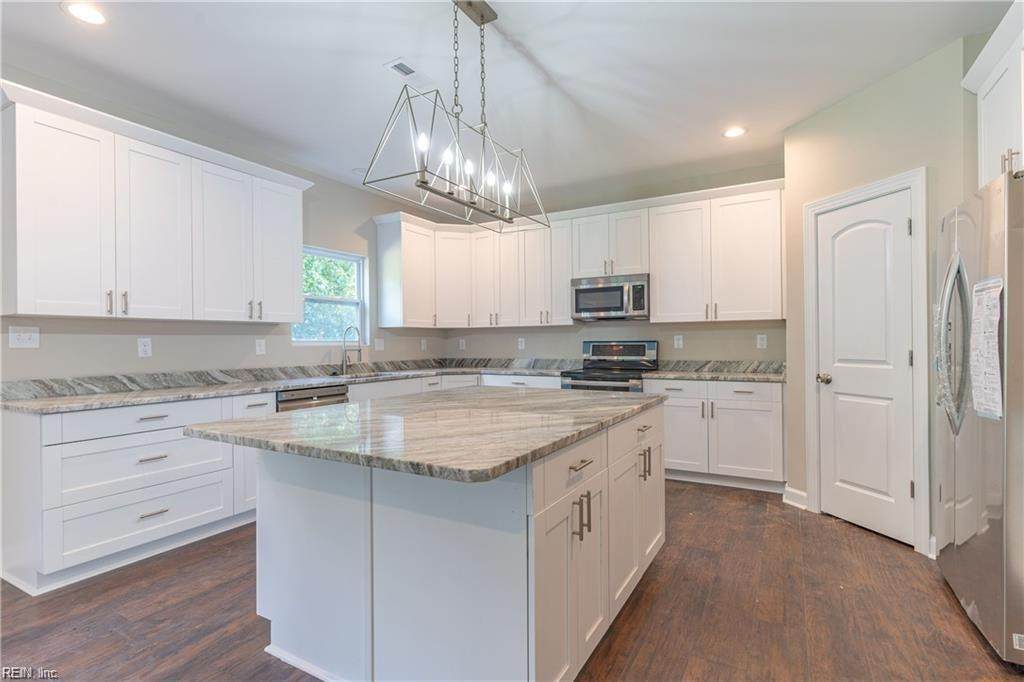 2026 North St - Photo 1