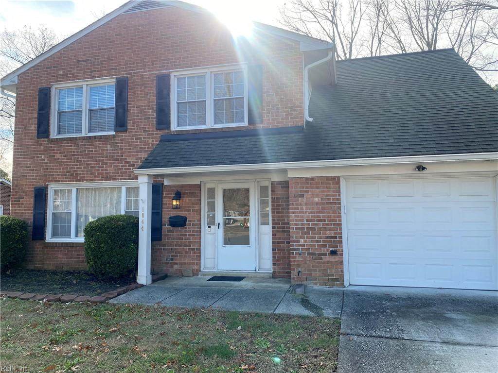 1044 Windjammer Dr - Photo 1
