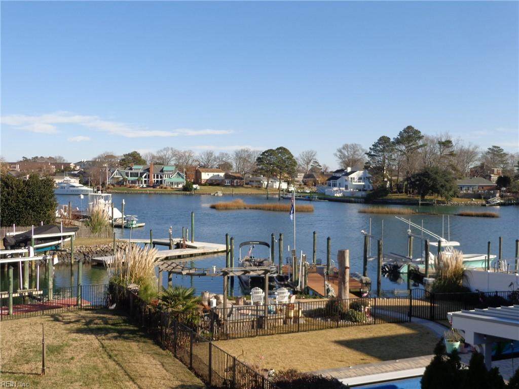15 Caribbean Ave - Photo 1