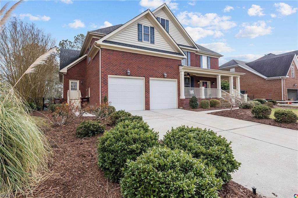 841 Falls Creek Dr - Photo 1