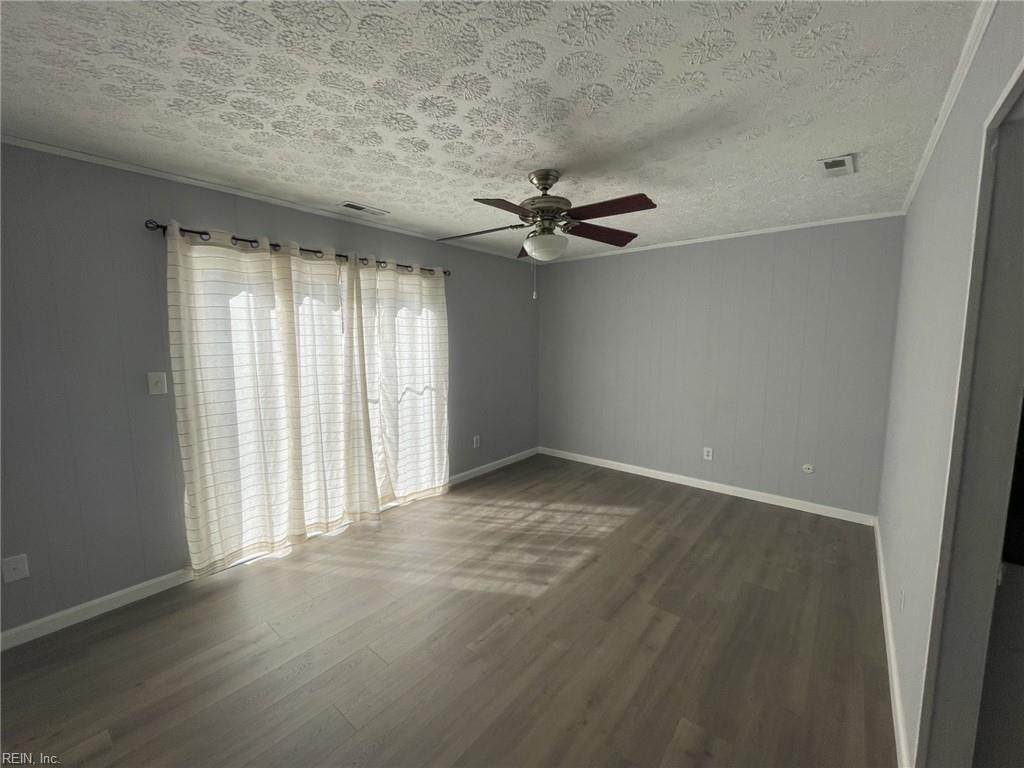 2303 Brigadoon Ct - Photo 1