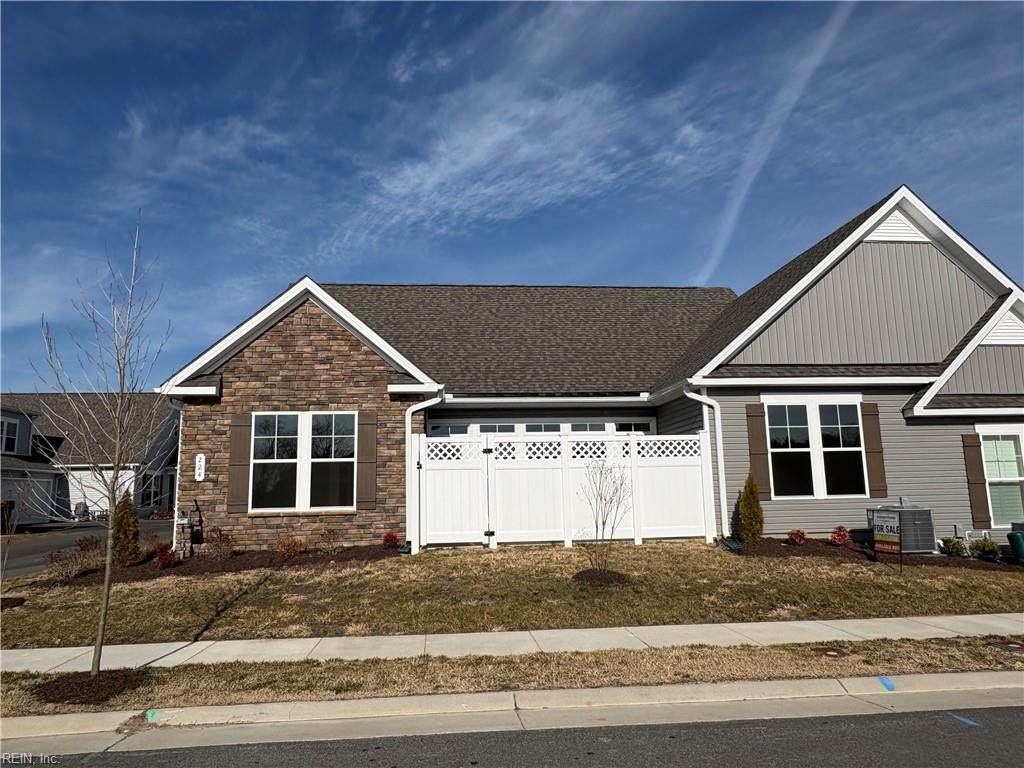 224 St. Pauls Ave - Photo 1