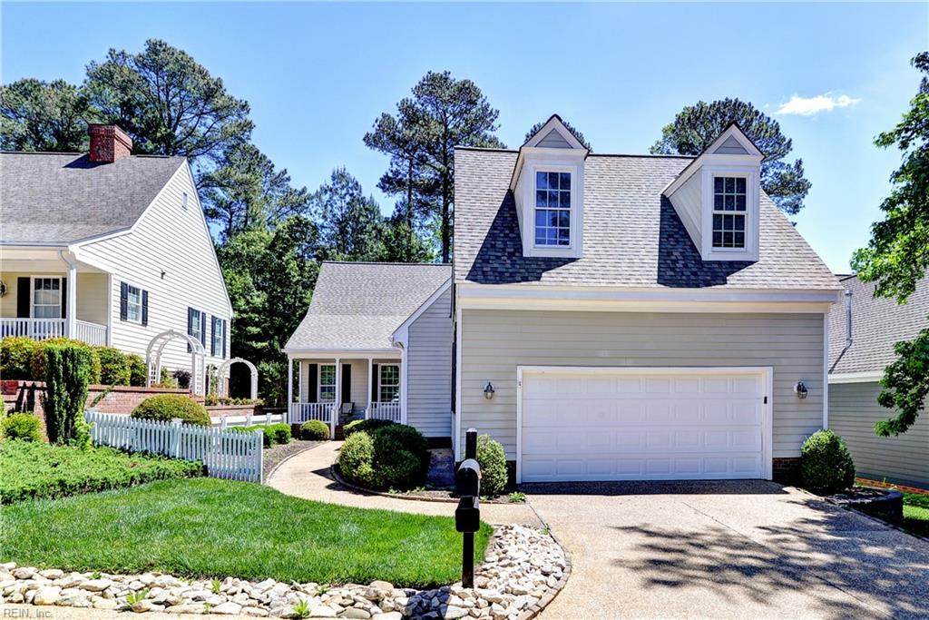 110 Hollinwell - Photo 1