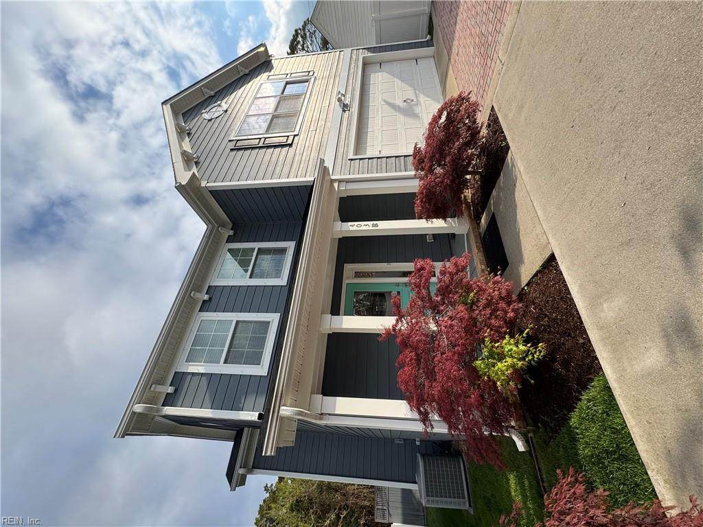 403B 16th St - Photo 1