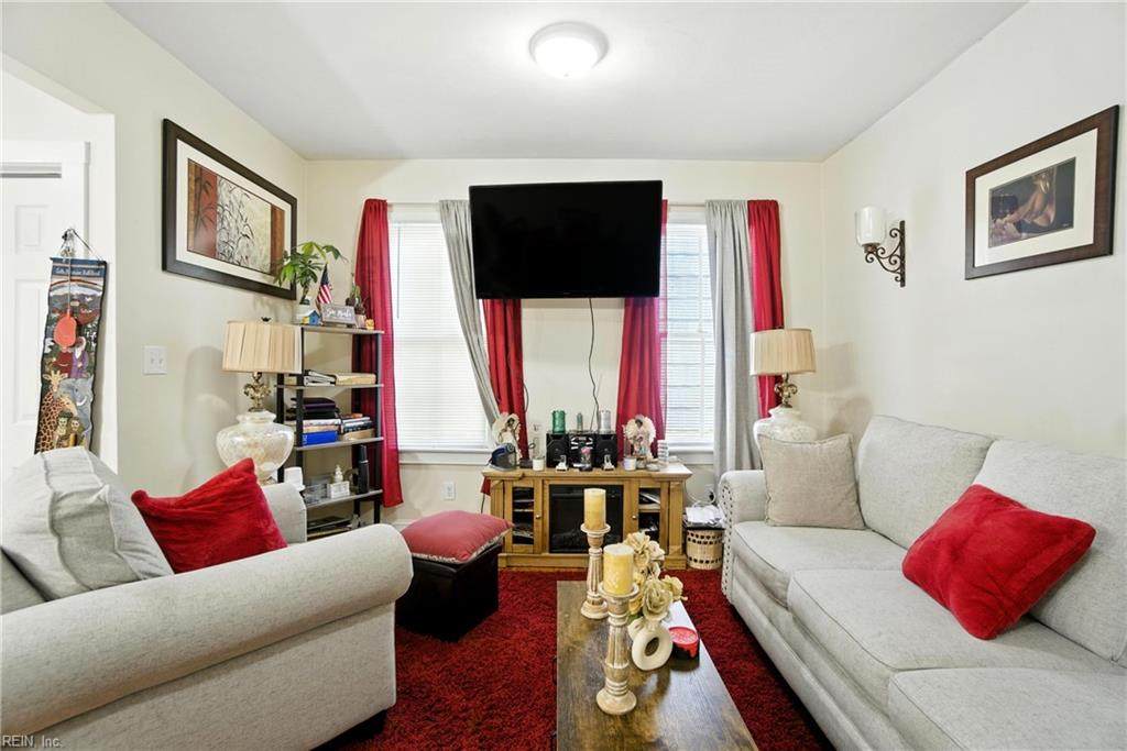 624 Florida Ave - Photo 1
