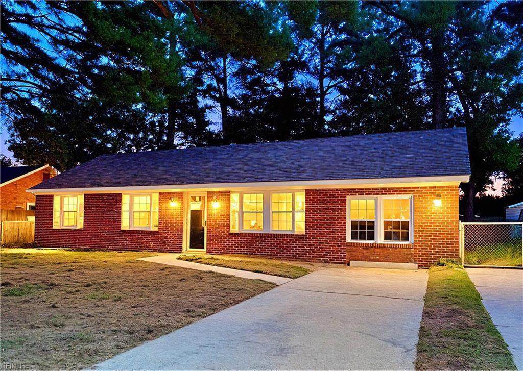 2905 Doris Ave - Photo 1