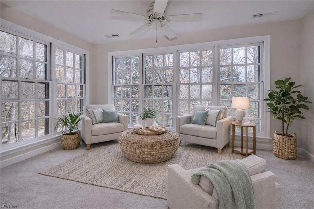 209 Woodmere Dr - Photo 1