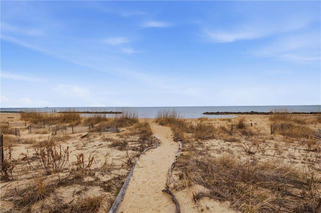 840 Ocean View Ave - Photo 1