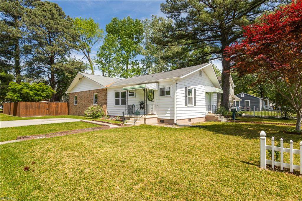 2701 Mark St - Photo 1