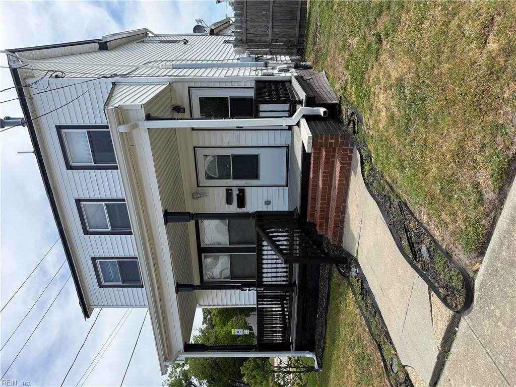 401 Constitution Ave - Photo 1