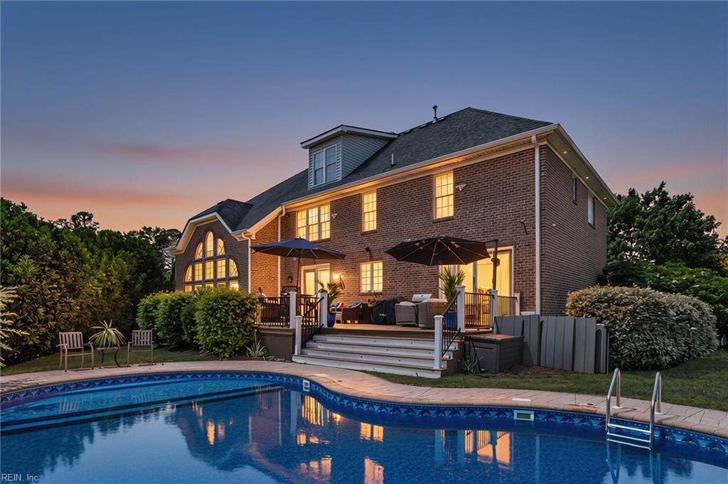 1301 Simon Dr - Photo 1