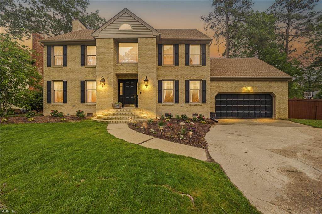 913 Montebello Cir - Photo 1