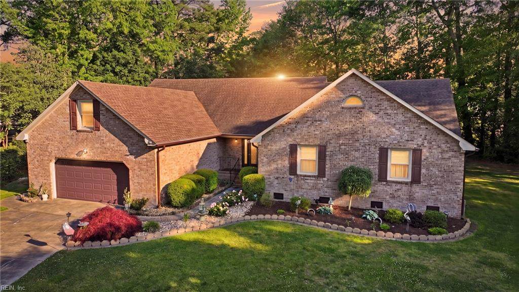 706 Tannahill Ct - Photo 1