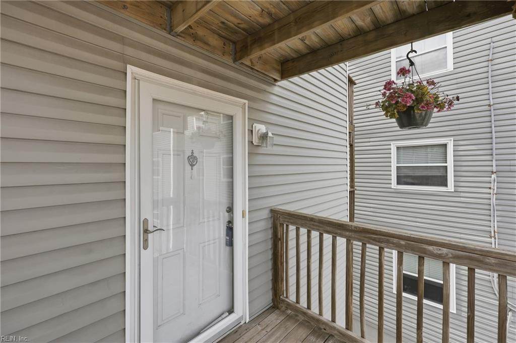 1522 Chela Ave - Photo 1