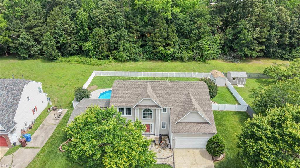 608 September Ln - Photo 1