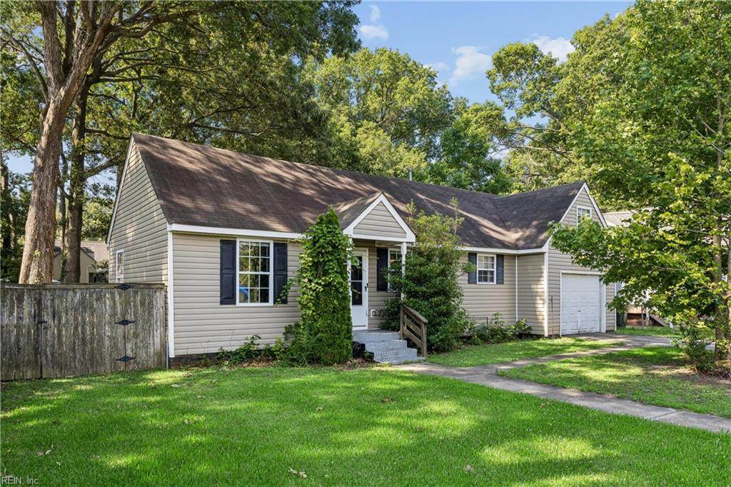 1117 Evelyn St - Photo 1
