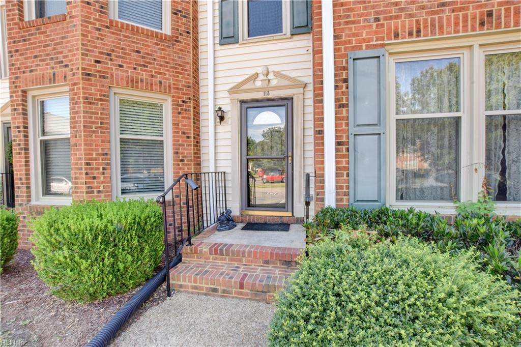 113 River Point Dr - Photo 1