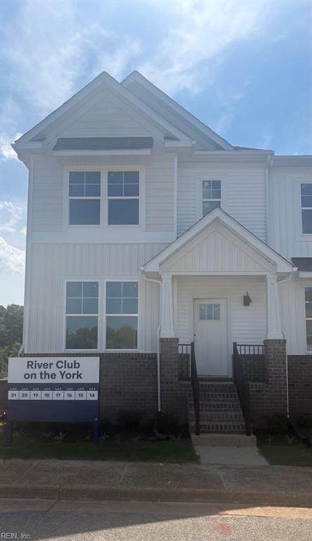 2346 Somerset Way - Photo 1