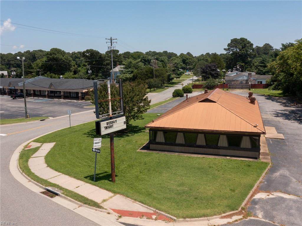1725 George Washington Memorial Hwy - Photo 1